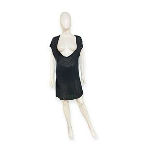 Blue Life Deep V-Neck Navy Blue T-shirt in Small